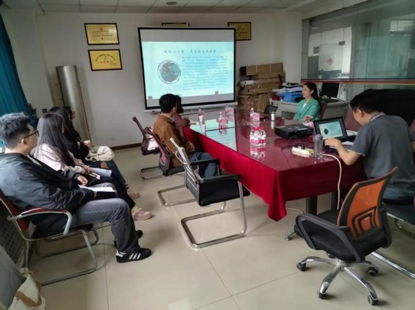 _cgi-bin_mmwebwx-bin_webwxgetmsgimg__&MsgID=5251111575526891683&skey=@crypt_c4fe0a1e_7f6f4bbe2a287f24dfe177890f88fc0b&mmweb_appid=wx_webfilehelper